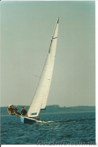 Спортивный парусный швертбот - <ro>Изображение</ro><ru>Изображение</ru> #1, <ru>Объявление</ru> #602557