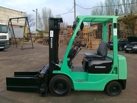 японский автопогрузчик Митсубиси с КИП-захватом  - <ro>Изображение</ro><ru>Изображение</ru> #1, <ru>Объявление</ru> #801821