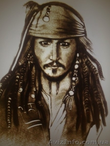 Портрет (картина)  нарисованная песком.