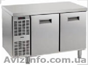 Продам двухдверный холодильный стол бу Zanussi  - <ro>Изображение</ro><ru>Изображение</ru> #1, <ru>Объявление</ru> #1322264