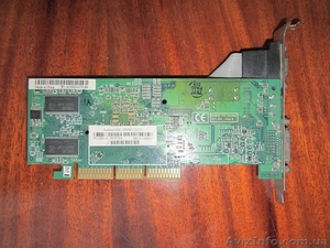 Видеокарта AGP Sapphire Radeon 9250 - <ro>Изображение</ro><ru>Изображение</ru> #2, <ru>Объявление</ru> #1511742