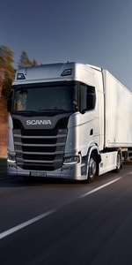 Вантажні перевезення - переїзди