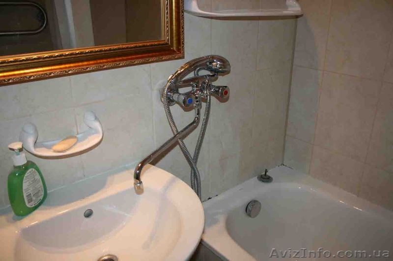 3 комнатная Квартира посуточно в Луцке - <ro>Изображение</ro><ru>Изображение</ru> #3, <ru>Объявление</ru> #155558