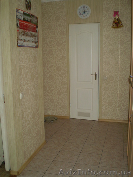 продам 2-х комнатную квартиру в центре, возможно с мебелью - <ro>Изображение</ro><ru>Изображение</ru> #3, <ru>Объявление</ru> #328944