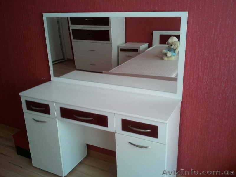 Продам Спальню б/у бело-красную, большую - <ro>Изображение</ro><ru>Изображение</ru> #2, <ru>Объявление</ru> #938158