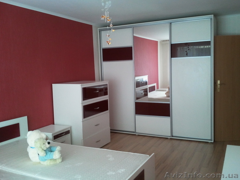 Продам Спальню б/у бело-красную, большую - <ro>Изображение</ro><ru>Изображение</ru> #3, <ru>Объявление</ru> #938158