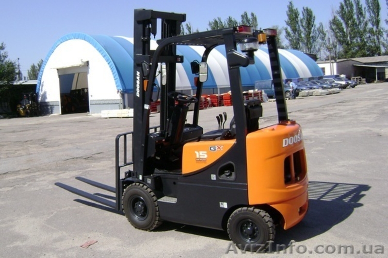 Дизельный погрузчик Doosan D15G новый - <ro>Изображение</ro><ru>Изображение</ru> #1, <ru>Объявление</ru> #1546726