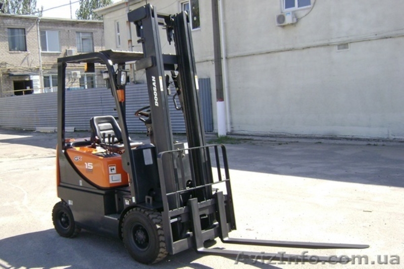 Дизельный погрузчик Doosan D15G новый - <ro>Изображение</ro><ru>Изображение</ru> #2, <ru>Объявление</ru> #1546726