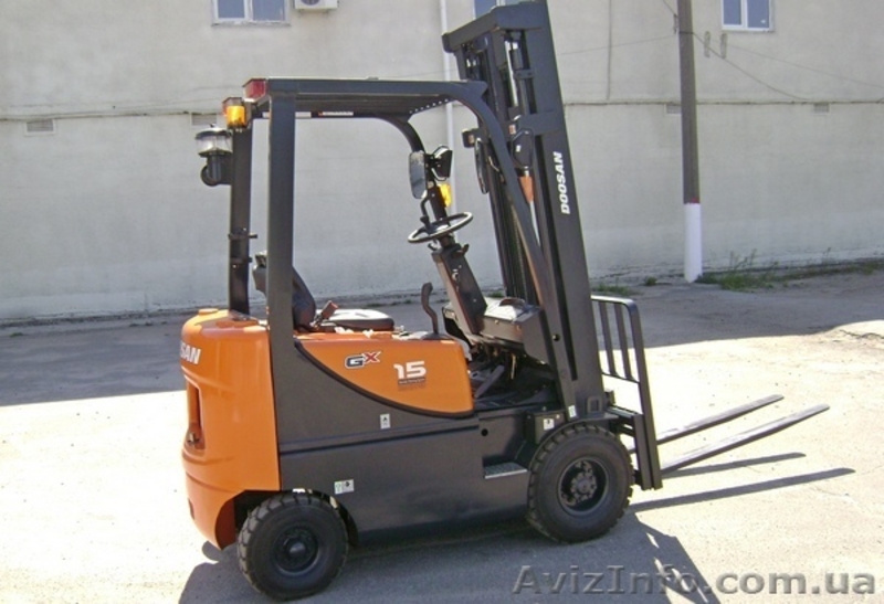 Дизельный погрузчик Doosan D15G новый - <ro>Изображение</ro><ru>Изображение</ru> #3, <ru>Объявление</ru> #1546726